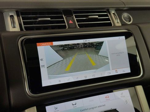 Used 2022 Land Rover Range Rover P525 Westminster Edition image 15