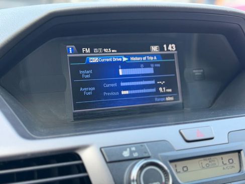 Used 2014 Honda Odyssey EX-L image 19