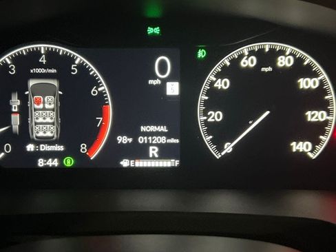 Used 2025 Honda Pilot EX-L image 8