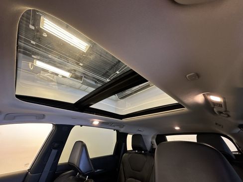 Certified 2025 INFINITI QX60 Luxe w/ Cargo Package image 22