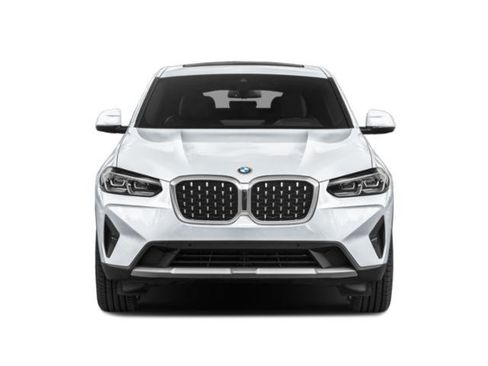 Used 2025 BMW X4 xDrive30i AWD/4WD image 4