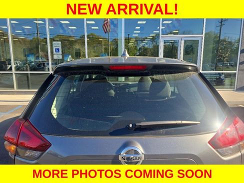 Used 2020 Nissan Rogue S AWD/4WD image 8