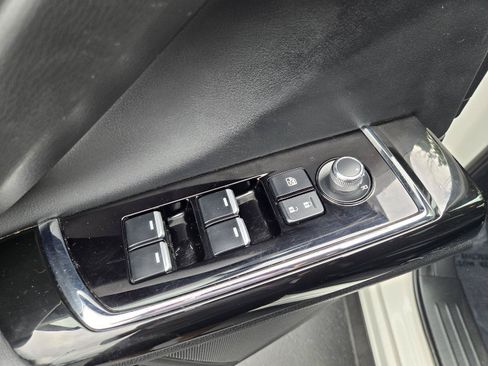 Used 2023 MAZDA CX-9 Touring AWD/4WD image 15
