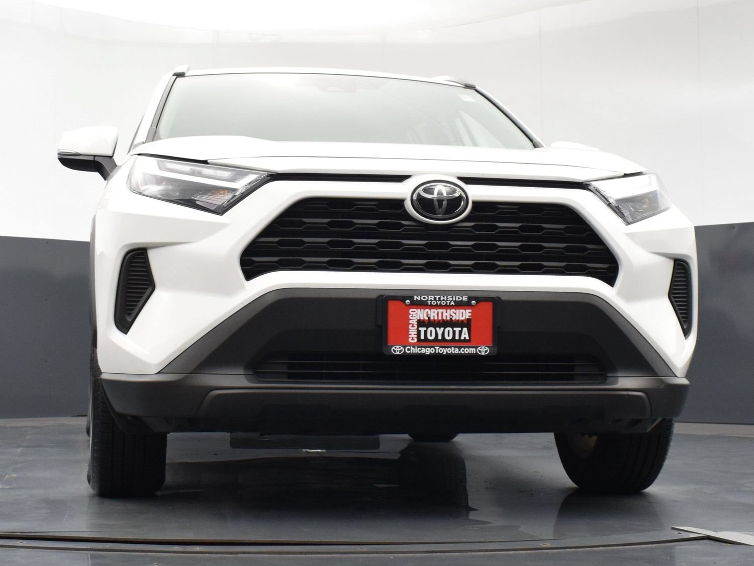Used 2025 Toyota RAV4 XLE AWD/4WD image 28