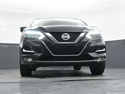 Used 2022 Nissan Rogue Sport SL w/ Premium Package image 42