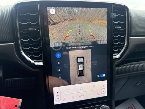 New 2025 Ford Ranger XLT w/ Equipment Group 301A High image 30