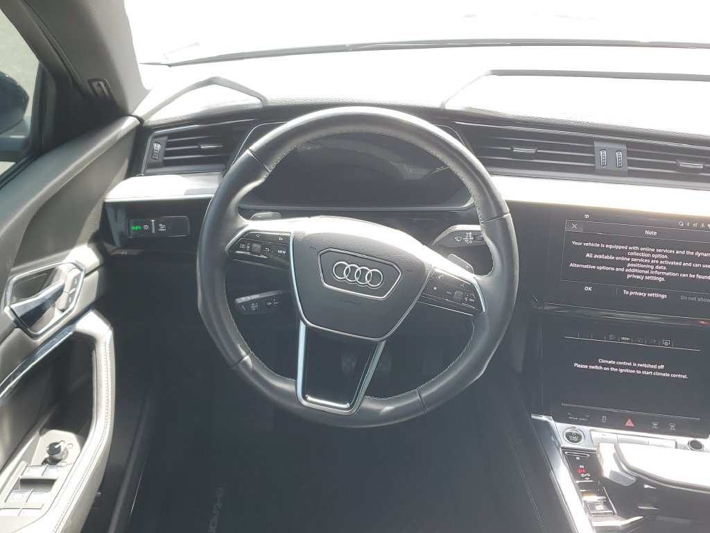 Certified 2023 Audi e-tron Premium Plus w/ Premium Plus Package AWD/4WD image 20
