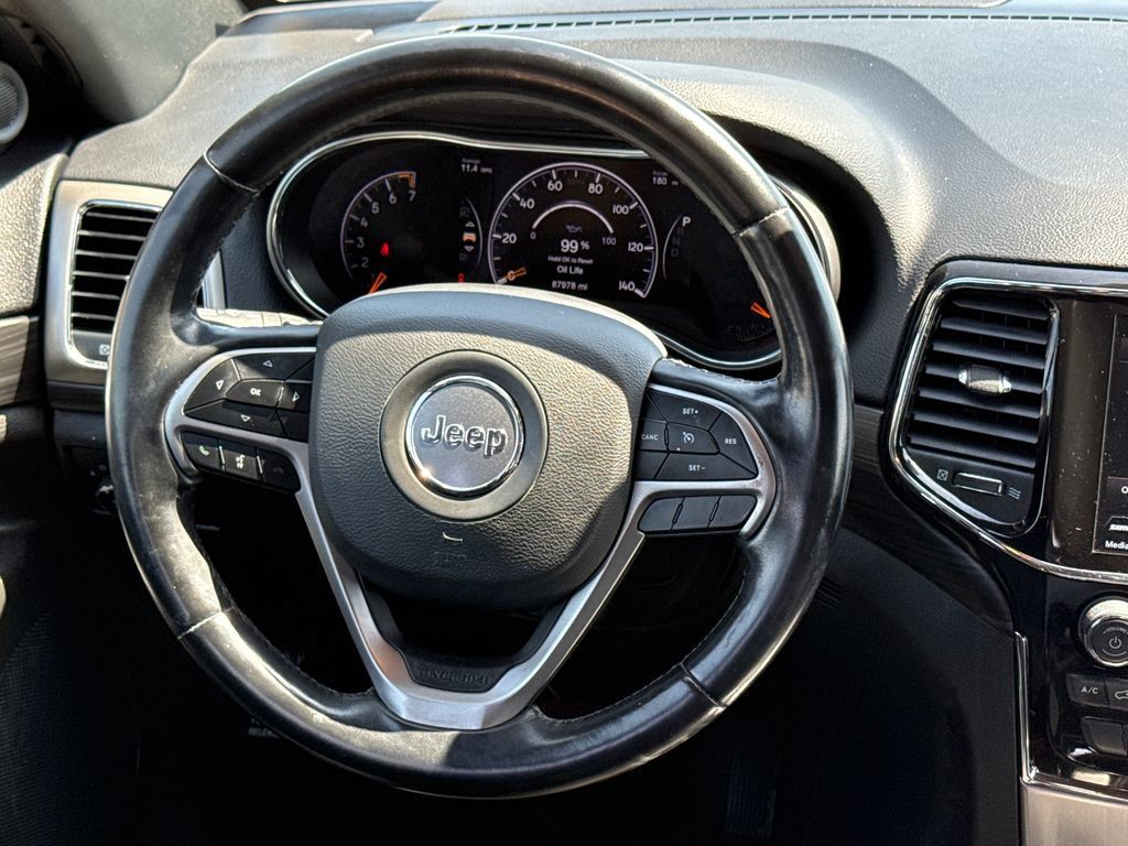 Used 2022 Jeep Grand Cherokee Laredo X RWD image 13