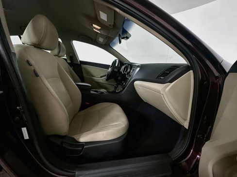 Used 2015 Kia Optima LX FWD image 28