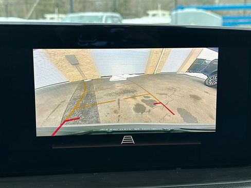 Used 2024 Buick Encore GX Preferred AWD/4WD image 29