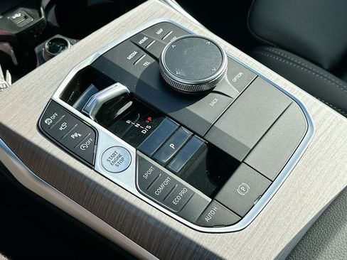 New 2026 BMW 330i Sedan w/ Convenience Package RWD image 14