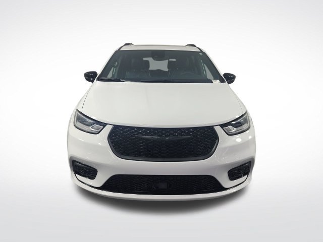 Used 2025 Chrysler Pacifica Limited FWD image 27