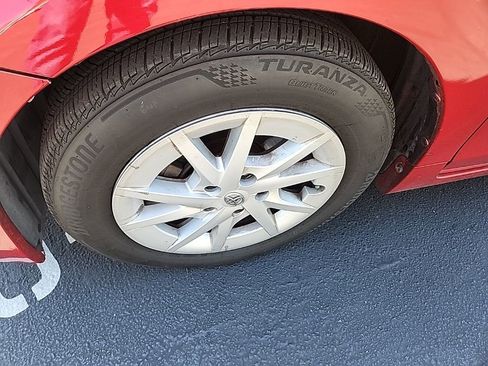 Used 2012 Toyota Prius V Three image 9