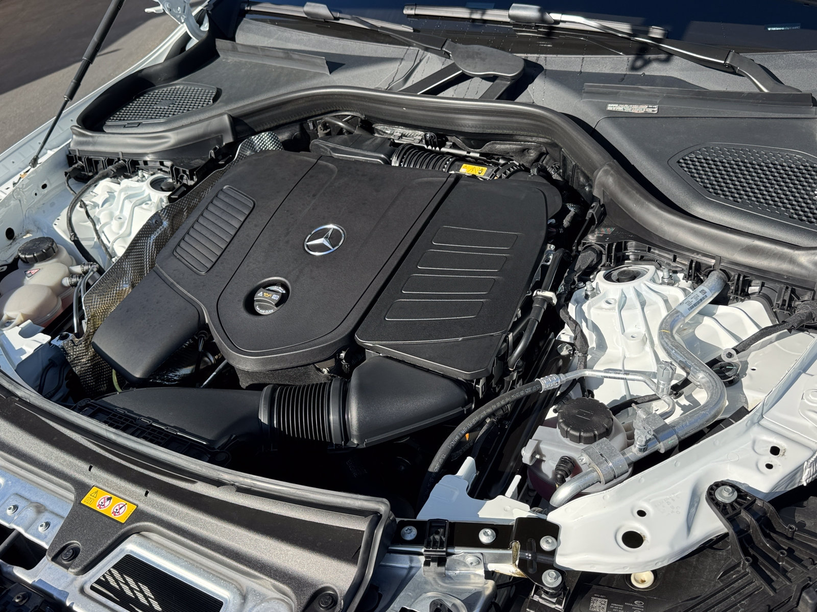 Used 2026 Mercedes-Benz GLC 300 4MATIC image 5