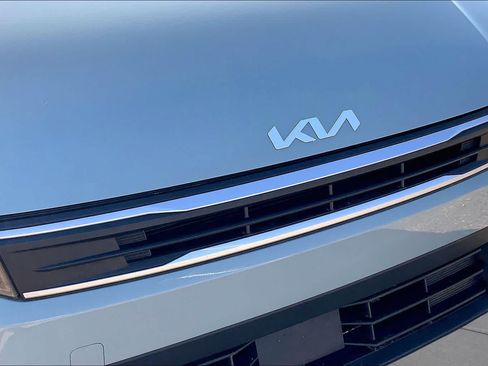 Used 2025 Kia K4 FWD image 30