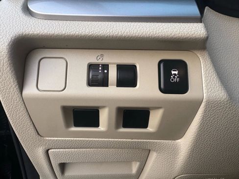 Used 2014 Subaru Crosstrek 2.0i Limited w/ Popular Package #2 image 21