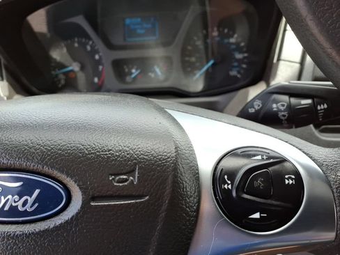 Used 2019 Ford Transit 250 148 Low Roof RWD image 19