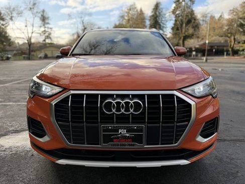 Used 2021 Audi Q3 2.0T Premium image 2