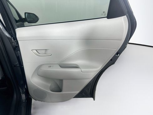 Used 2025 Hyundai Kona SEL AWD/4WD image 28