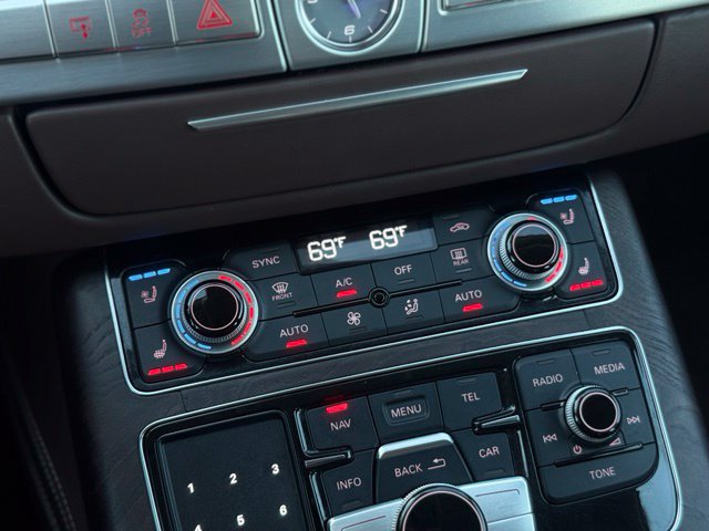 Used 2013 Audi S8 AWD/4WD image 32