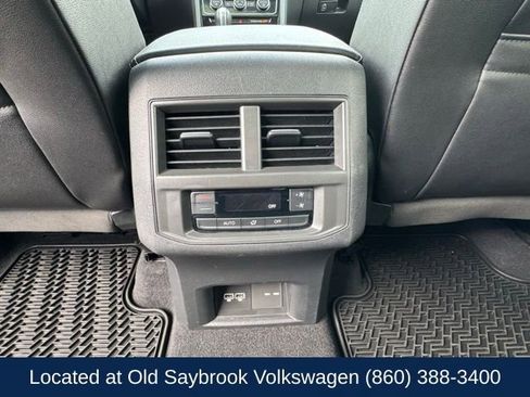 Used 2021 Volkswagen Atlas SEL w/ Atlas Adventure Package image 13