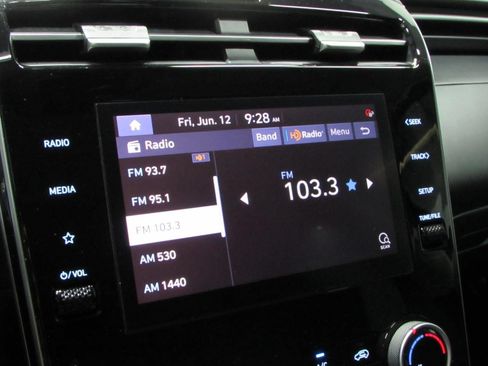Used 2022 Hyundai Tucson SEL AWD/4WD image 26