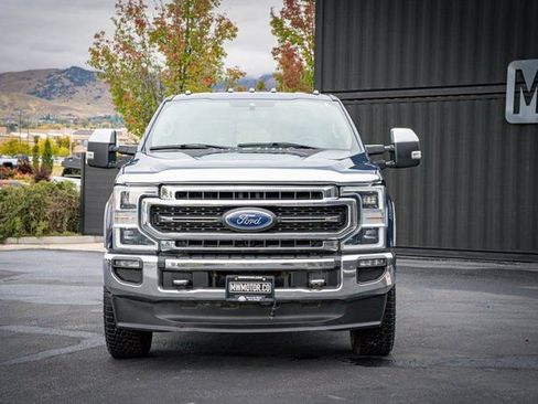 Used 2020 Ford F350 Lariat w/ Lariat Ultimate Package AWD/4WD image 3