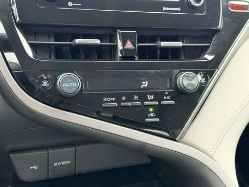 Certified 2023 Toyota Camry LE FWD image 5