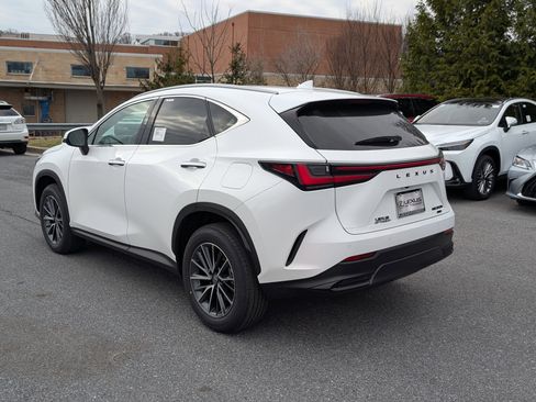 New 2026 Lexus NX 350h 350h Premium image 3