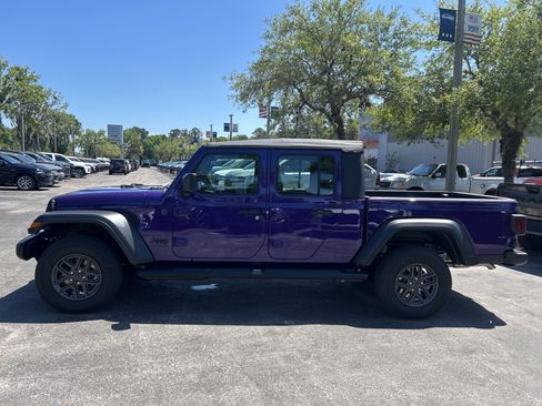 New 2026 Jeep Gladiator Sport AWD/4WD image 4