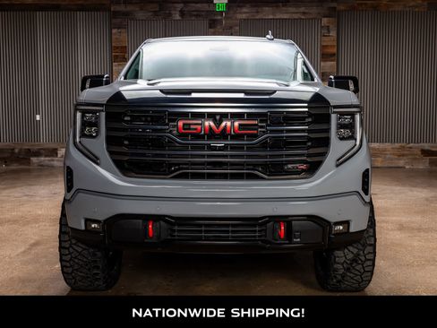 Used 2024 GMC Sierra 1500 AT4 w/ AT4 Preferred Package image 4
