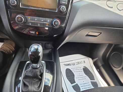 Used 2020 Nissan Rogue Sport S w/ Appearance Package AWD/4WD image 9
