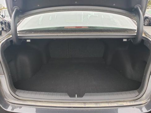 Used 2017 Kia Optima LX FWD image 5