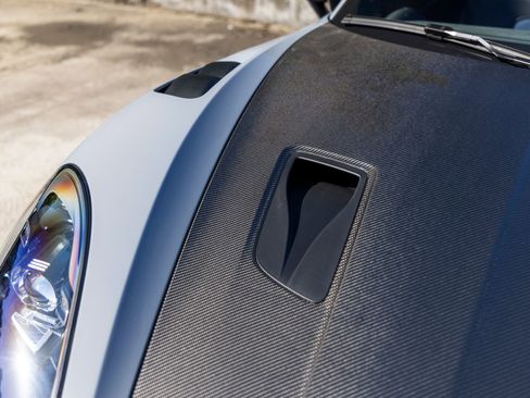 Certified 2025 Porsche 718 Cayman GT4 RS RWD image 19