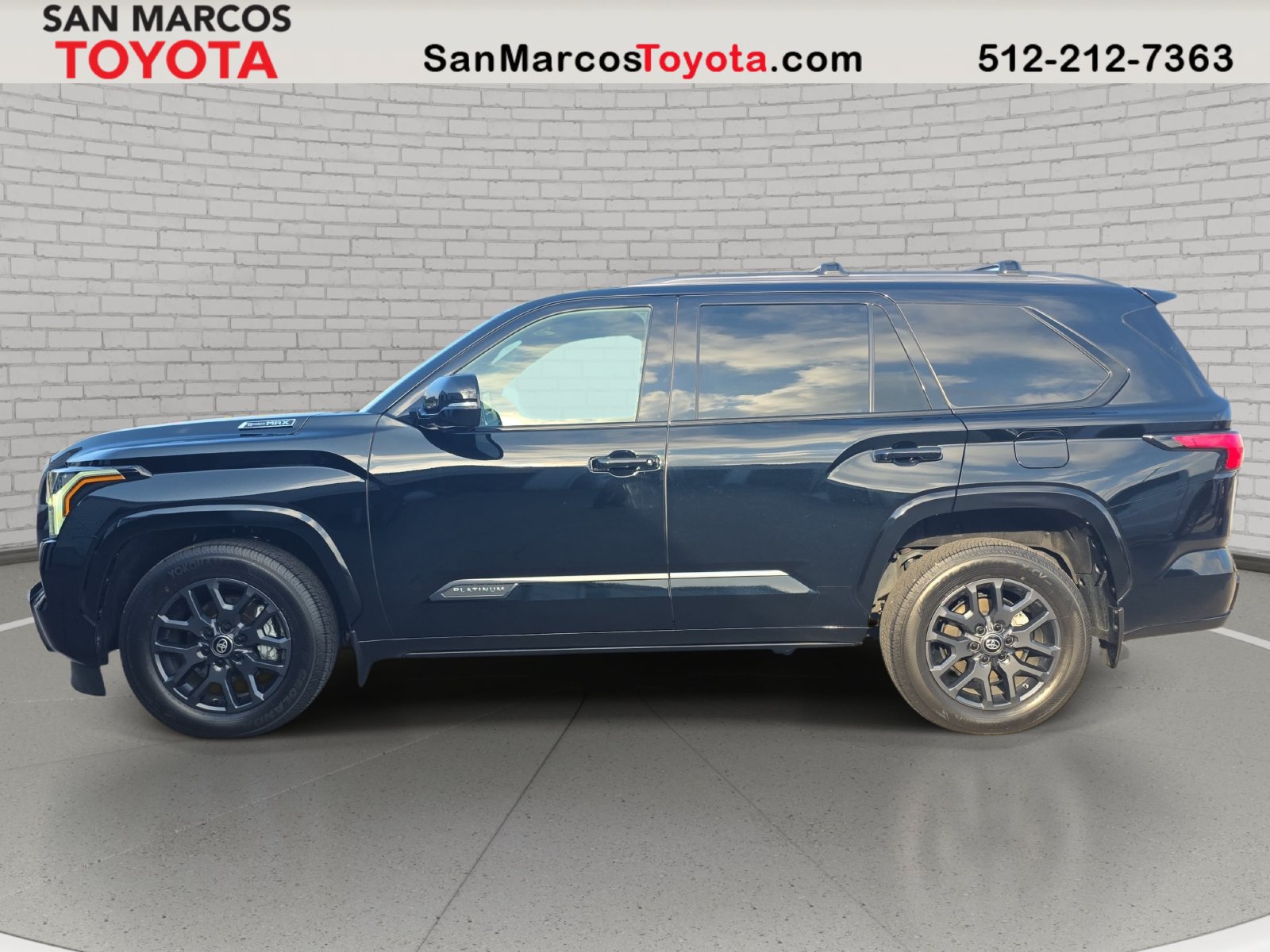 Used 2026 Toyota Sequoia Platinum w/ Tow Technology Package AWD/4WD image 9