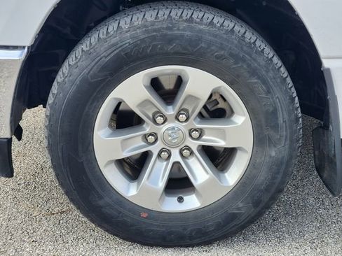 Used 2023 RAM 1500 Laramie image 8