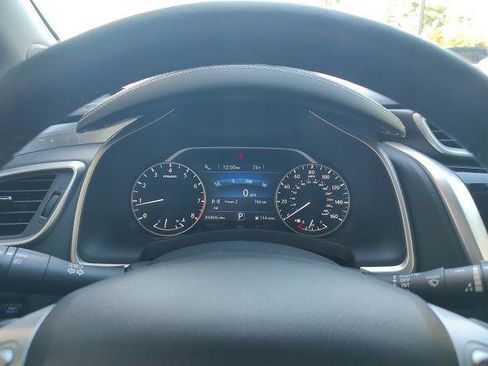 Used 2018 Nissan Murano Platinum image 15