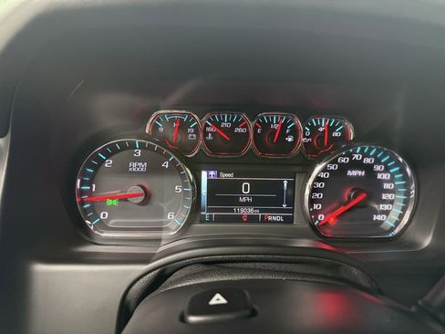 Used 2020 GMC Yukon XL SLT image 11