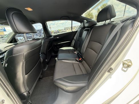 Used 2016 Honda Accord Sport image 13