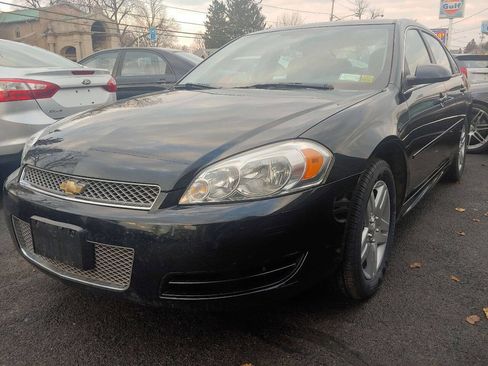 Used 2015 Chevrolet Impala LT w/ LT Sunroof Package image 9