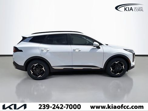New 2026 Kia Sportage EX FWD image 7