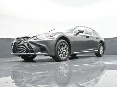 Used 2018 Lexus LS 500 image 55