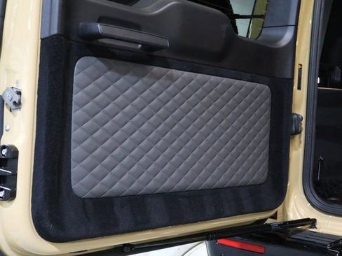 Used 2022 Mercedes-Benz G 550 image 31