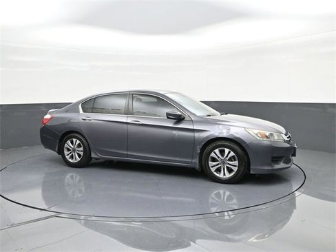 Used 2014 Honda Accord LX image 17
