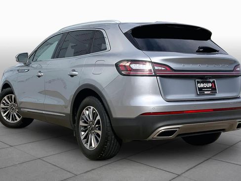 Used 2023 Lincoln Nautilus FWD w/ Premium Package image 11