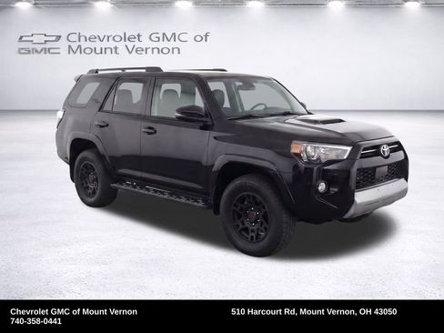 Used 2024 Toyota 4Runner TRD Off-Road Premium w/ TRD Black Wheel Package (TMS) AWD/4WD image 2