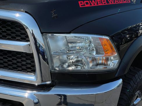 Used 2018 RAM 2500 Tradesman w/ Chrome Appearance Group AWD/4WD image 29