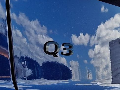 New 2026 Audi Q3 quattro 2.0T AWD/4WD image 21