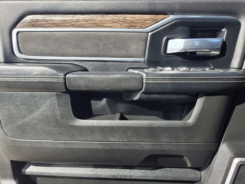 Used 2021 RAM 2500 Laramie image 25