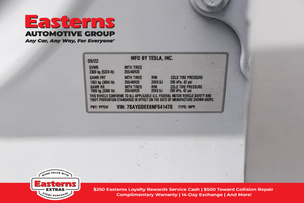 Used 2022 Tesla Model Y Long Range AWD/4WD image 31
